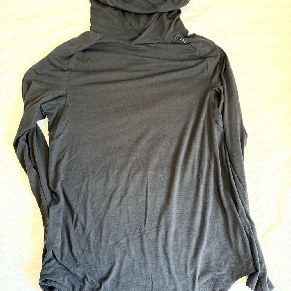 Lululemon Athletica Gray Long Sleeve Hoodie Sweatshirt